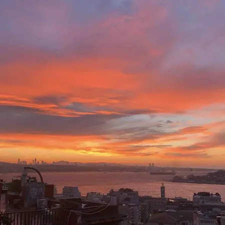 Apartment A Historical Galata Flat W Bosphorus View Istanbul