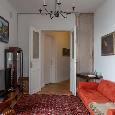 A Historical Galata Flat W Bosphorus View *
